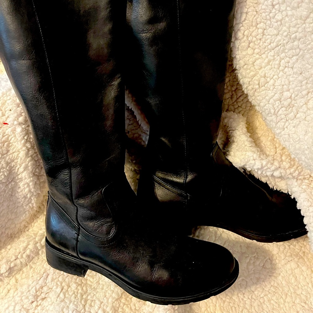 Sofft Samantha riding boots black leather